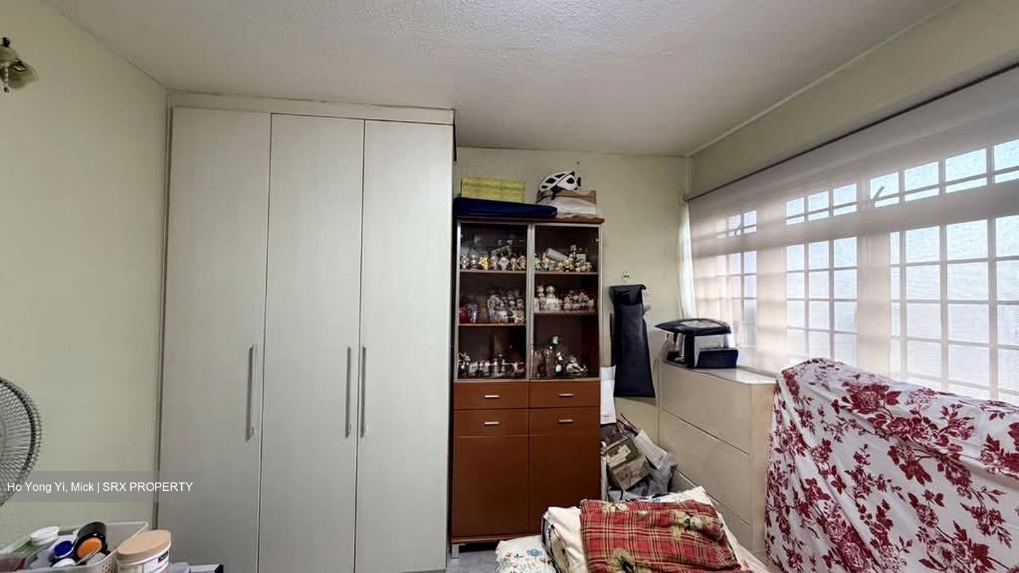Blk 130 Yio Chu Kang Ville (Ang Mo Kio), HDB 4 Rooms #567819581